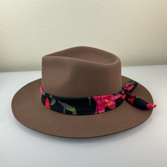 Wyeth x Frida Kahlo 100% Wool Brown Hat with Floral Scarf Detail main image 5